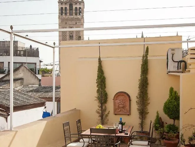 Botanic Duplex Terrace 5 Pax Apartment *