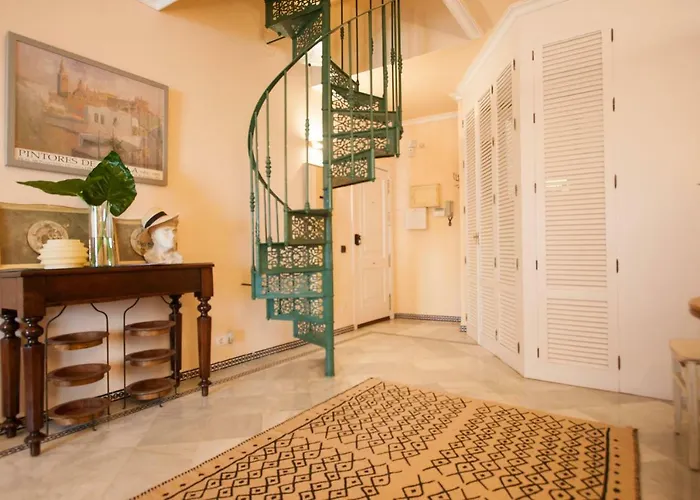 Botanic Duplex Terrace 5 Pax Apartment